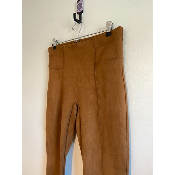 Faux Suede Leggings Rich Caramel - SPANX - Size LARGE - Picture 5 of 6